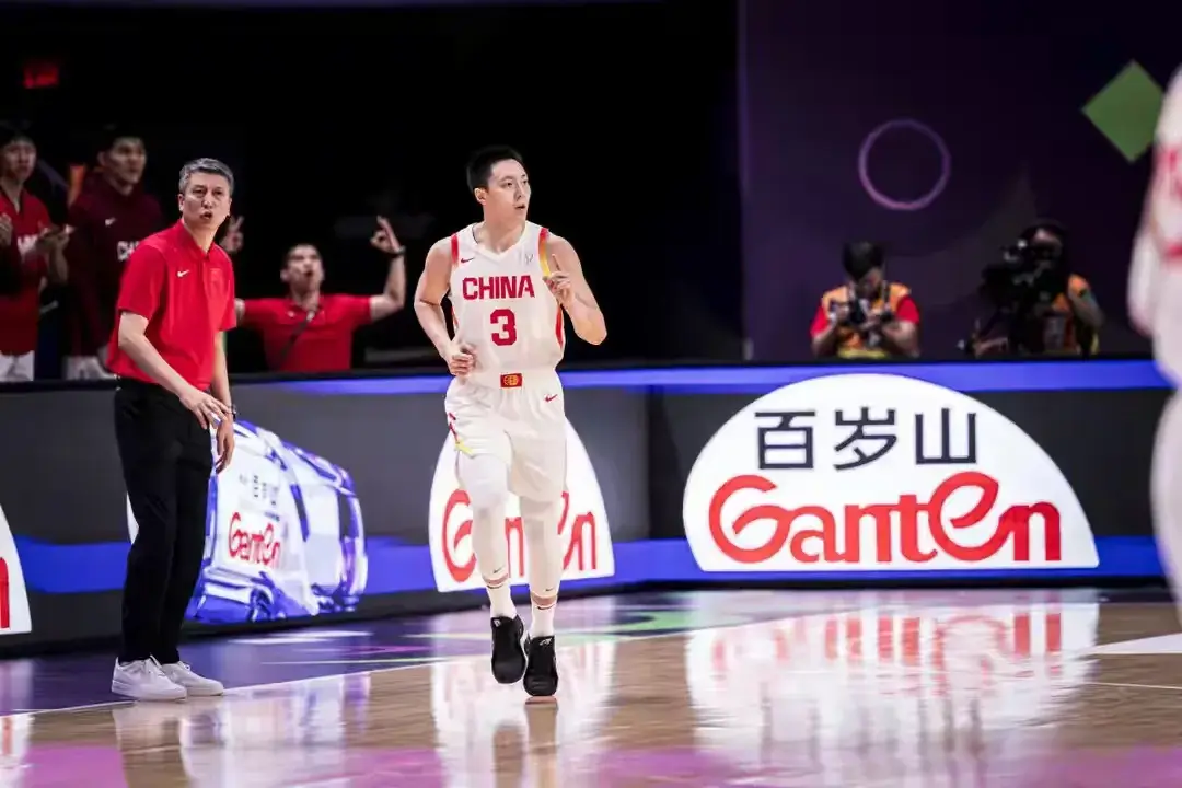 个神仙级三, 届赛事是年
