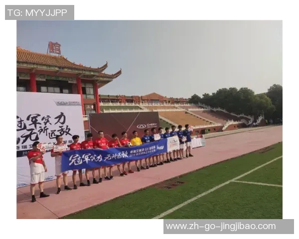 群星闪耀绿茵场多位足球巨星画像诠释激情与荣耀